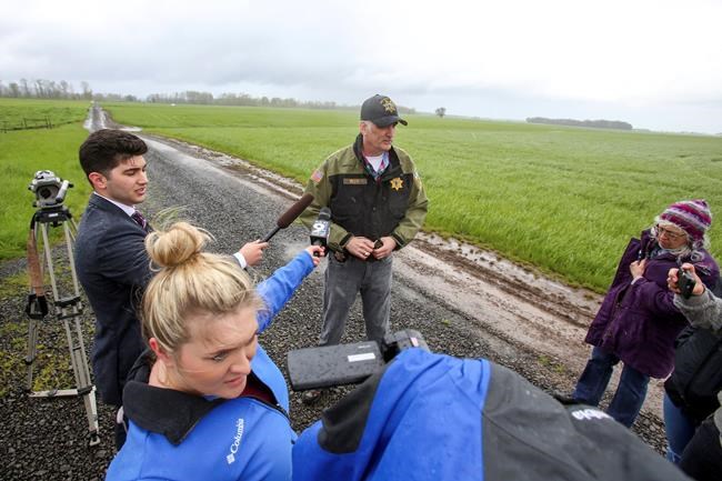 Family was on a college scouting trip when killed in crash | iNFOnews.ca Family was on a college scouting trip when killed in crash | iNFOnews.ca