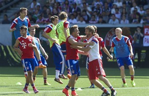 Thierry Henry says stopping Bayern Munich will be 'a hell of a challenge' | iNFOnews.ca CP29390447