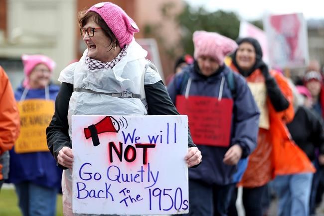 10 Things to Know for Monday | iNFOnews.ca