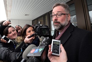 Terror suspect Awso Peshdary under communication ban, at least for now | iNFOnews.ca CP31762957
