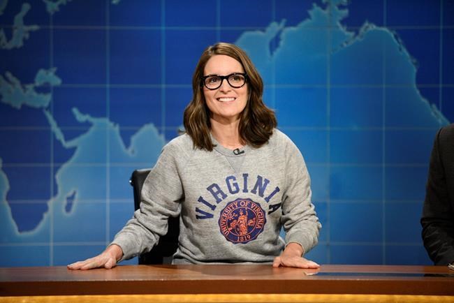 Tina Fey returns to 'Weekend Update' to talk Charlottesville | iNFOnews.ca