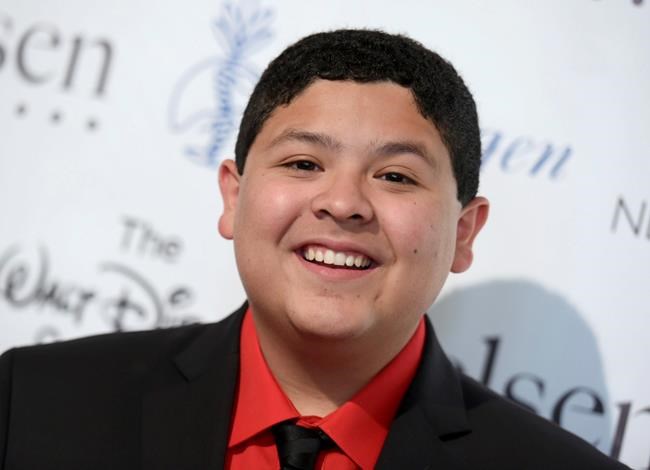'Manny' of 'Modern Family' mourns father in Instagram post | iNFOnews.ca 'Manny' of 'Modern Family' mourns father in Instagram post | iNFOnews.ca