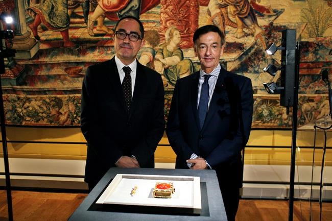 Louvre asks public to fund prayer book's return to France | iNFOnews.ca