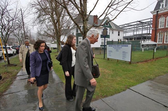 Troopers describe the chaos after sniper targeted barracks | iNFOnews.ca