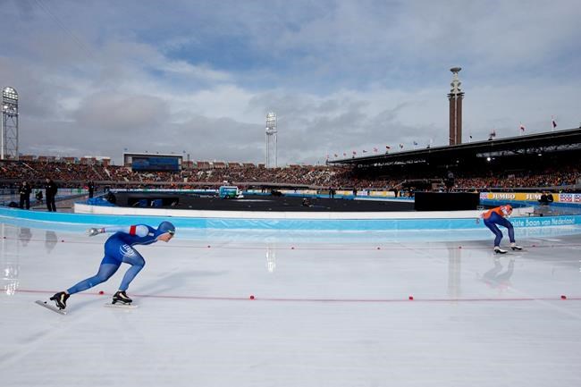 Patrick Roest takes allround world title after Pedersen fall | iNFOnews.ca
