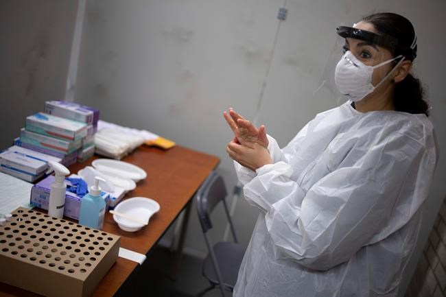 Dutch hold mass coronavirus testing amid new variant fears | iNFOnews.ca