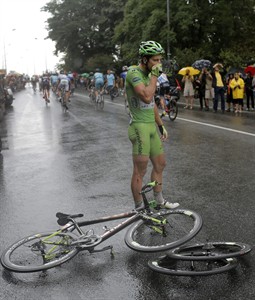 Decked out in a yellow jersey again, Nibali leaves Tour de France rivals vying for 2nd place | iNFOnews.ca Decked out in a yellow jersey again, Nibali leaves Tour de France rivals vying for 2nd place | iNFOnews.ca
