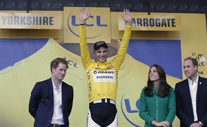 After Cavendish crash, Kittel takes Tour de France sprint crown as royals look on | iNFOnews.ca CP29025534