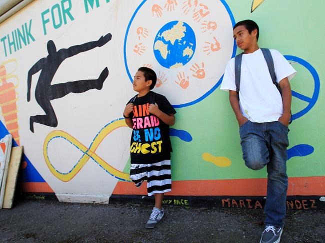 Lawyers sue California because too many children can't read | iNFOnews.ca