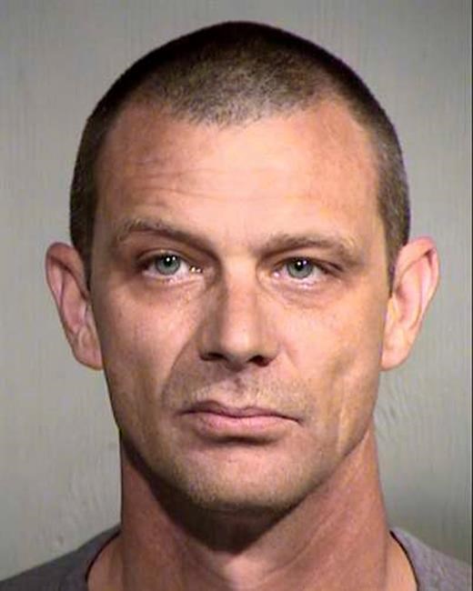 Arizona man arrested after trying to pull over troopers | iNFOnews.ca Arizona man arrested after trying to pull over troopers | iNFOnews.ca