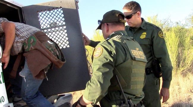 Border Patrol arrests 4 men at medical camp run by aid group | iNFOnews.ca