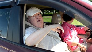 Duffy accused of charging for personal trainer, makeup artist, funeral travel | iNFOnews.ca CP29211954