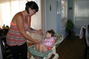 Epileptic B.C. girl makes dramatic recovery, family pushes for pot oil research | iNFOnews.ca CP29461561