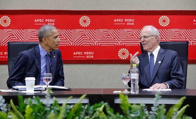 The Latest: Obama reporters separated from motorcade | iNFOnews.ca The Latest: Obama reporters separated from motorcade | iNFOnews.ca