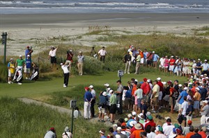 Rory McIlroy takes 3-shot lead after 3rd round of PGA Championship; Woods 5 back | iNFOnews.ca CP19765606