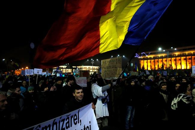Romanian protesters get key concession, seek more changes | iNFOnews.ca