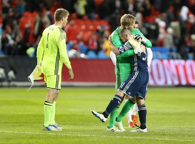Vancouver Whitecaps hang on to edge Toronto FC 4-3 in wild MLS game | iNFOnews.ca