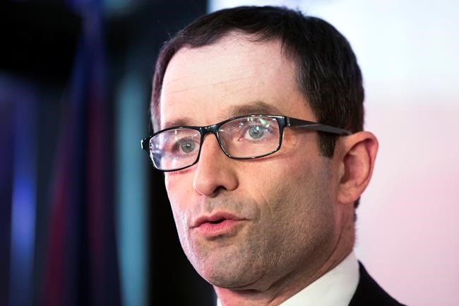 French presidential hopeful Valls suggests tax on US imports | iNFOnews.ca CP682250064