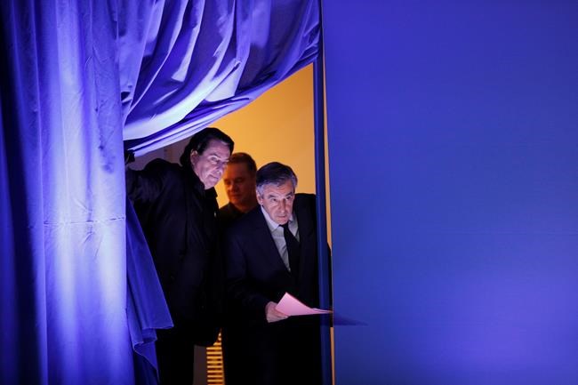 French newspaper: Fillon also paid his wife severance | iNFOnews.ca French newspaper: Fillon also paid his wife severance | iNFOnews.ca