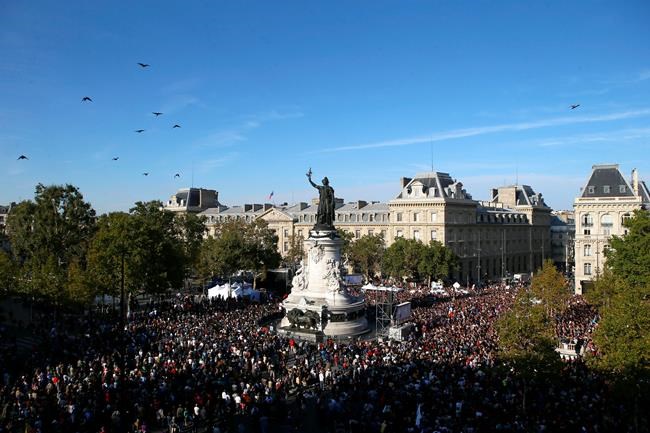 French marchers fill Paris streets to protest new work rules | iNFOnews.ca