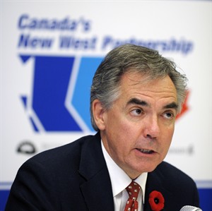 Alberta premier, aboriginals to discuss oilsands concerns | iNFOnews.ca CP30650048