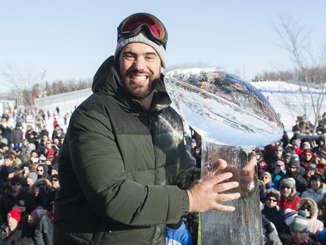 Chiefs offensive lineman Duvernay-Tardif facing different NFL off-season | iNFOnews.ca