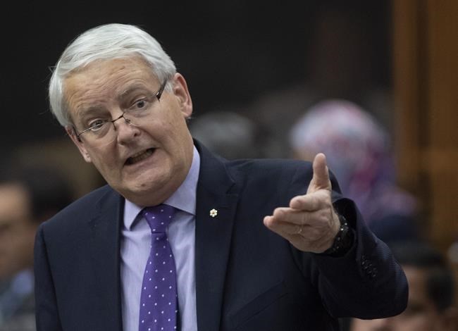 Ottawa, airlines agree on passenger info rules to aid contact-tracing efforts | iNFOnews.ca