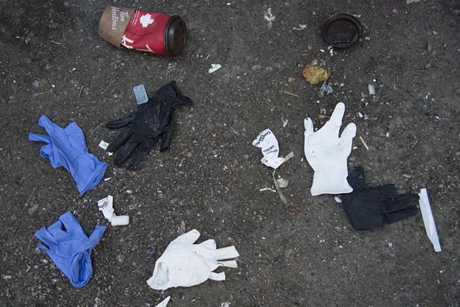Gloves and masks become problem litter as COVID-19 prompts people to cover up | iNFOnews.ca Gloves and masks become problem litter as COVID-19 prompts people to cover up | iNFOnews.ca