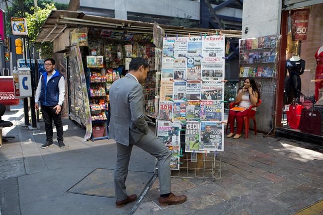 Questions swirl after Trump admin says tax will pay for wall | iNFOnews.ca Questions swirl after Trump admin says tax will pay for wall | iNFOnews.ca