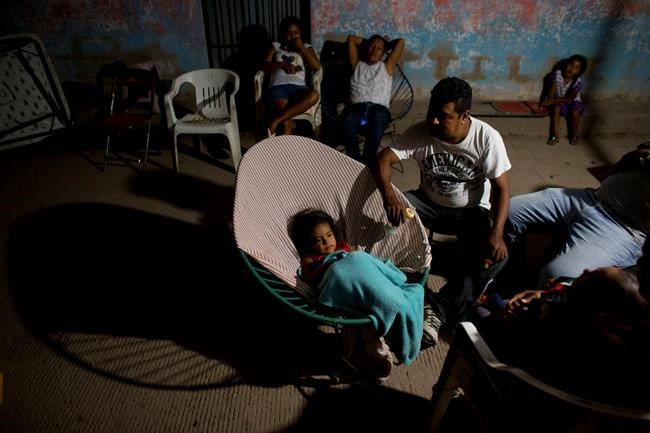 Helicopter carrying aid to quake zones in Mexico goes down | iNFOnews.ca