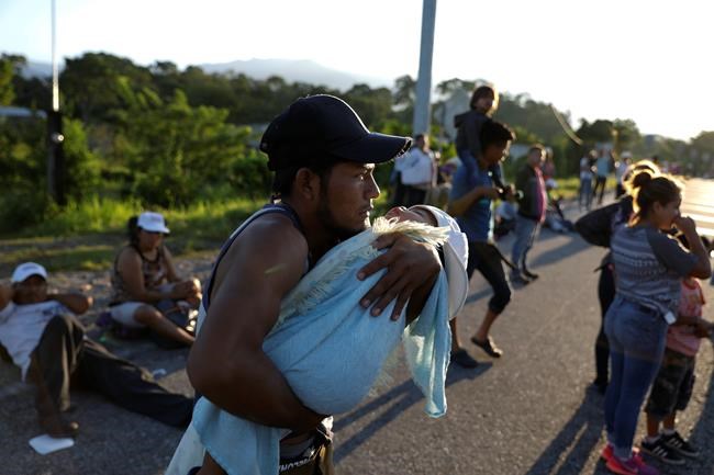Mexican agents nibble at edges of migrant caravans | iNFOnews.ca Mexican agents nibble at edges of migrant caravans | iNFOnews.ca