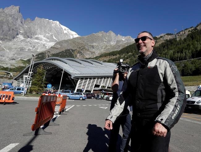 Tourists rescued after overnight Mont Blanc cable car ordeal | iNFOnews.ca