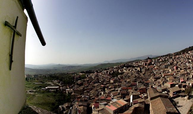 Sicilian town had long, bloody past before "Godfather" fame | iNFOnews.ca CP1179722451