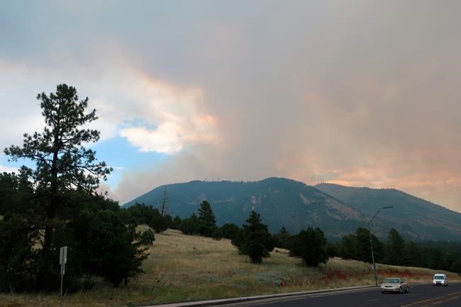 Growing program puts air quality specialists on wildfires | iNFOnews.ca