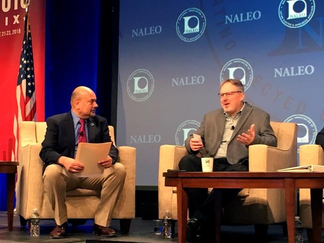 Latino leaders question Census head over citizenship query | iNFOnews.ca