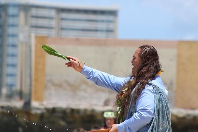 Newborn Hawaiian monk seal to be moved out of Waikiki | iNFOnews.ca Newborn Hawaiian monk seal to be moved out of Waikiki | iNFOnews.ca