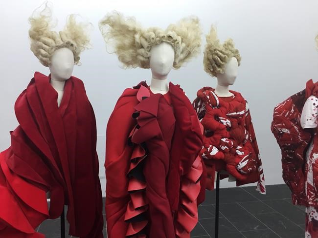 Rei Kawakubo, visionary of fashion, honoured at new Met show | iNFOnews.ca Rei Kawakubo, visionary of fashion, honoured at new Met show | iNFOnews.ca