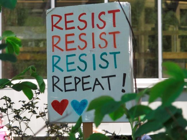 Activists rally against abortion ban bill in Alaska | iNFOnews.ca