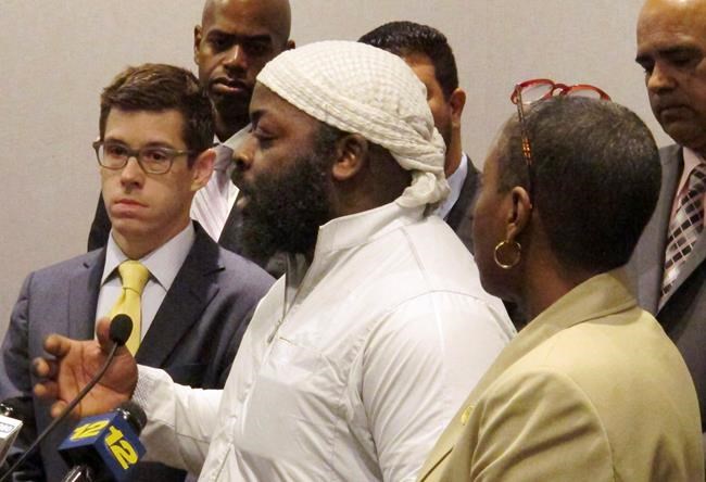 Activists seek video in boy's slaying by police; friend sues | iNFOnews.ca