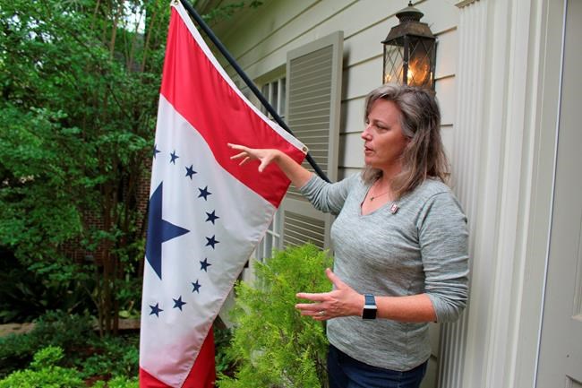 Mississippi drivers can put flag minus rebel X on license | iNFOnews.ca CP1125879496