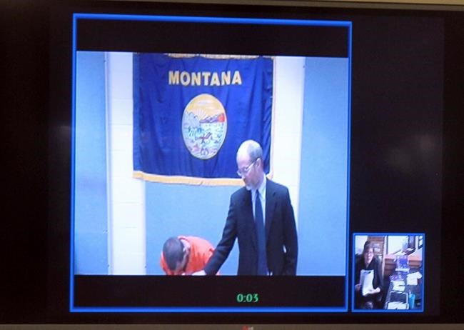 Officers describe faint whimper, finding abandoned infant | iNFOnews.ca