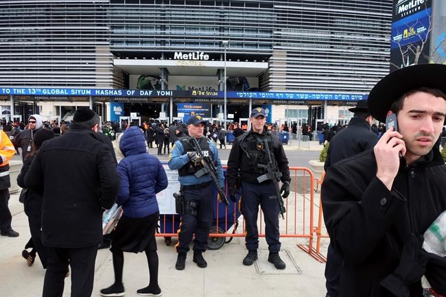 Security tight, Jews gather at stadium for religious event | iNFOnews.ca
