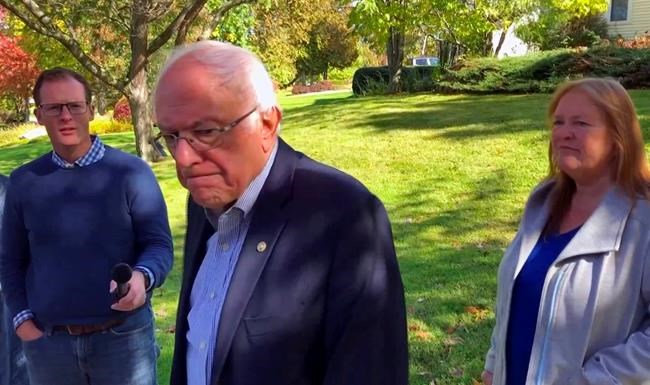 Sanders never considered leaving race after heart attack | iNFOnews.ca