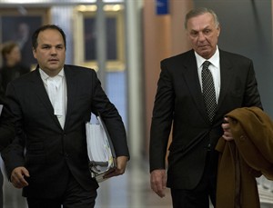 Hockey legend Guy Lafleur suing Quebec Crown and Montreal police for $2 million | iNFOnews.ca CP31448879