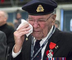 Seventeen Canadian veterans decorated with the French Legion of Honour | iNFOnews.ca CP30787399