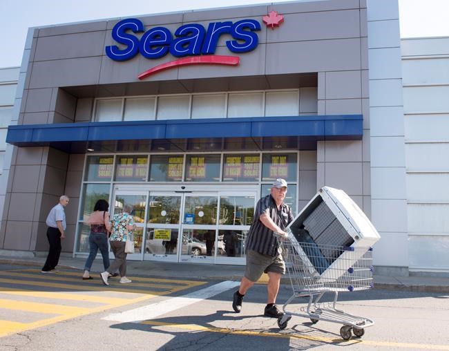 Sears Canada liquidation sales begin at 54 locations across the country | iNFOnews.ca