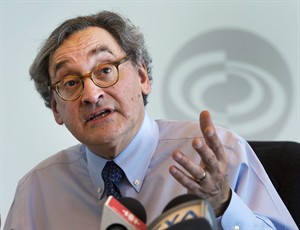 Caisse foresees softer stock market after generating 12% return in 2014 | iNFOnews.ca CP32046852
