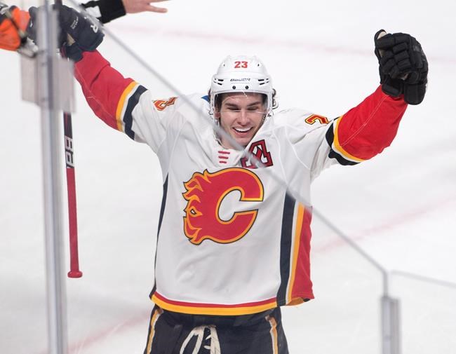 Monahan scores twice, including winner, as Flames edge Canadiens 3-2 in OT | iNFOnews.ca
