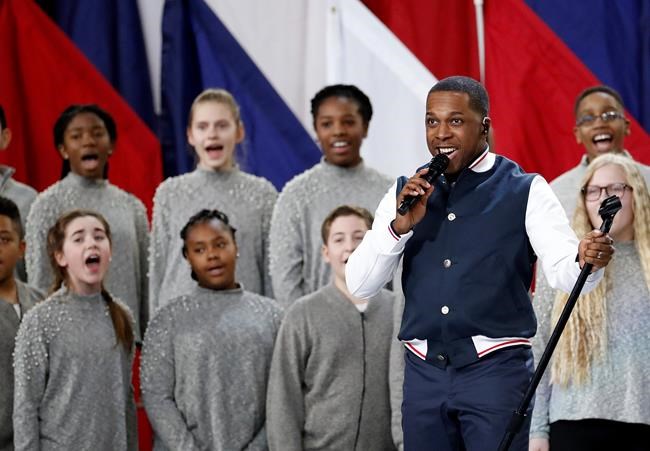 Stars from J. Lo to Bradley Cooper spotted at Super Bowl | iNFOnews.ca