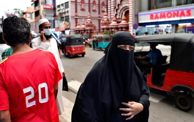 Sri Lankan Cabinet approves proposed ban on burqas in public | iNFOnews.ca Sri Lankan Cabinet approves proposed ban on burqas in public | iNFOnews.ca